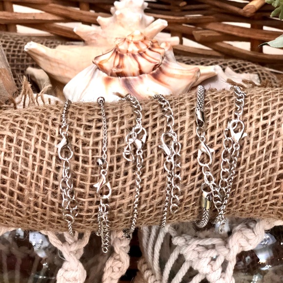 🌼2/$20🌼Lotus Bracelet Set - Picture 4 of 4